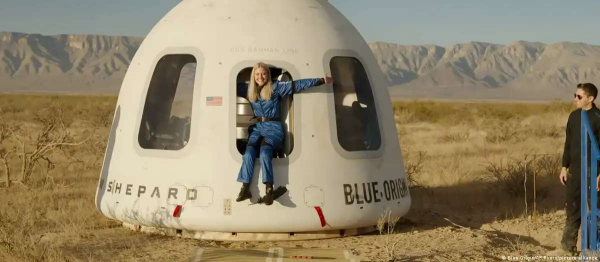 Немка стала первым человеком с параличом, слетавшим в космос